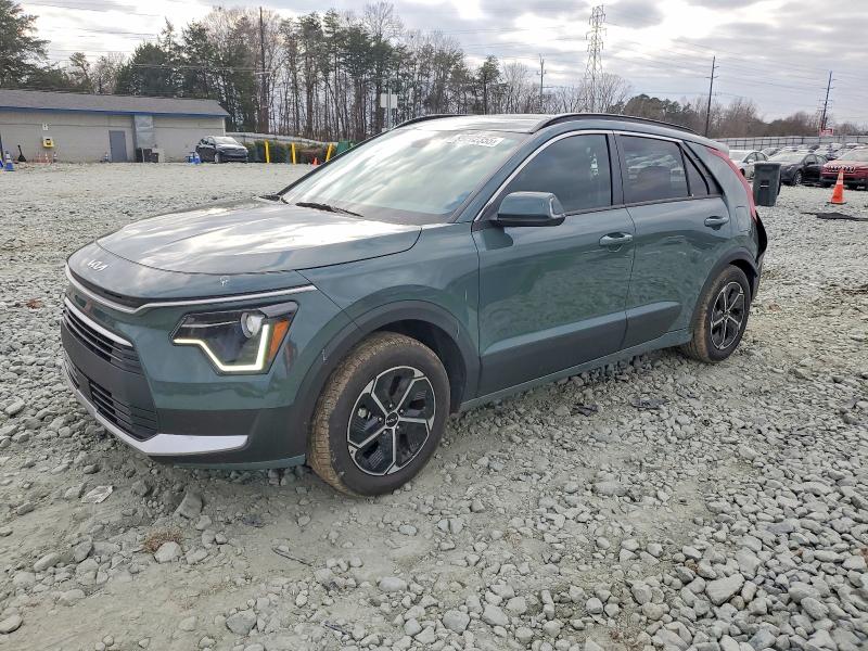 KIA NIRO EX 2023 with VIN KNDCR3LEXP5060666 - Photo from auction