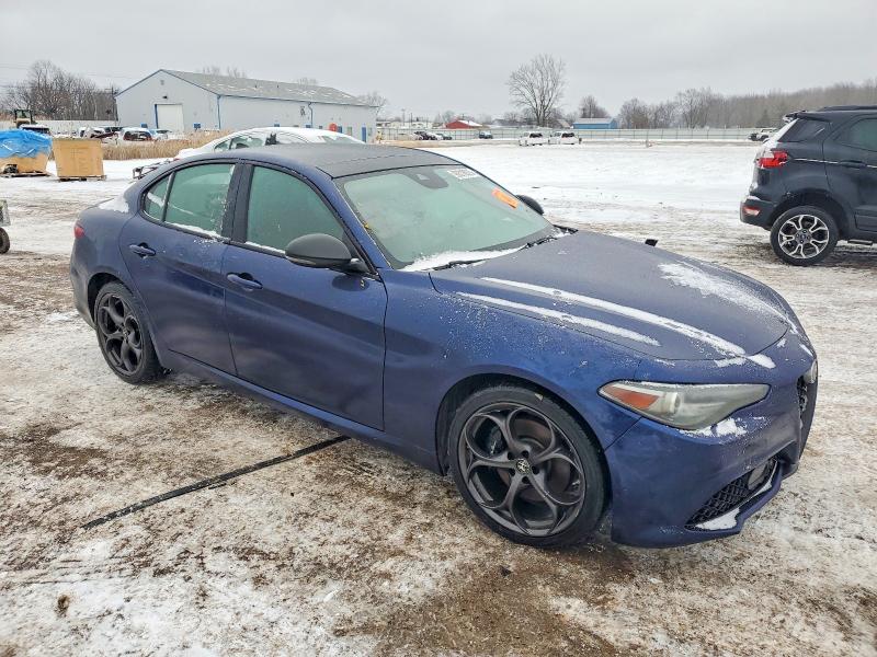 Photo 4 from auction – 2019 ALFA ROMEO GIULIA with VIN ZARFANAN4K7598169