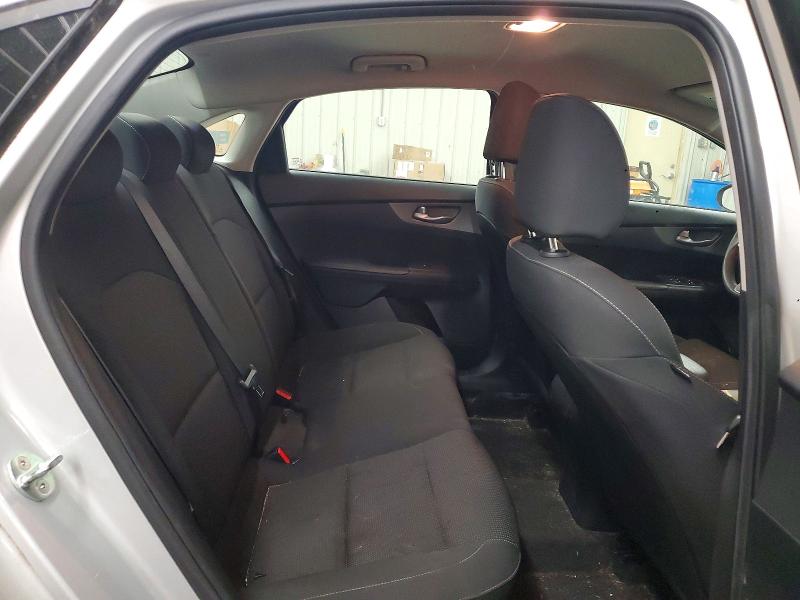 Photo 10 from auction – 2020 KIA FORTE FE with VIN 3KPF24AD5LE141557