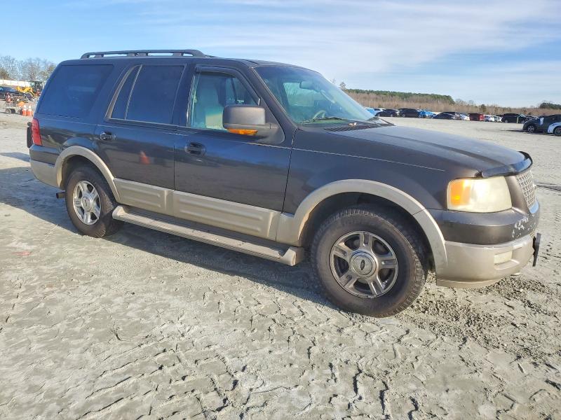 Photo 4 from auction – 2006 FORD EXPEDITION with VIN 1FMPU18596LA15351