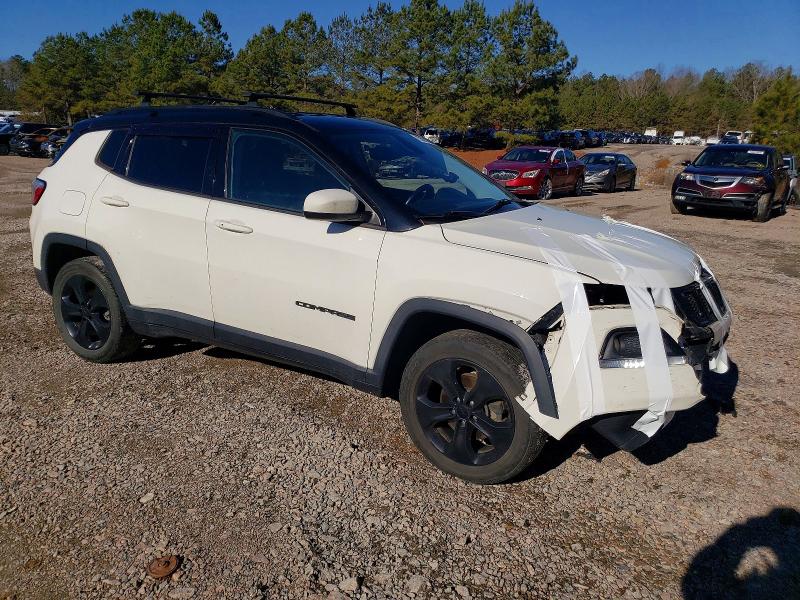 Photo 4 from auction – 2018 JEEP COMPASS with VIN 3C4NJDBB2JT395005