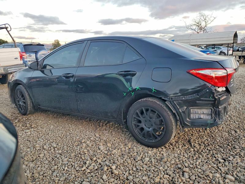 Photo 2 from auction – 2015 TOYOTA COROLLA L with VIN 5YFBURHE2FP319481