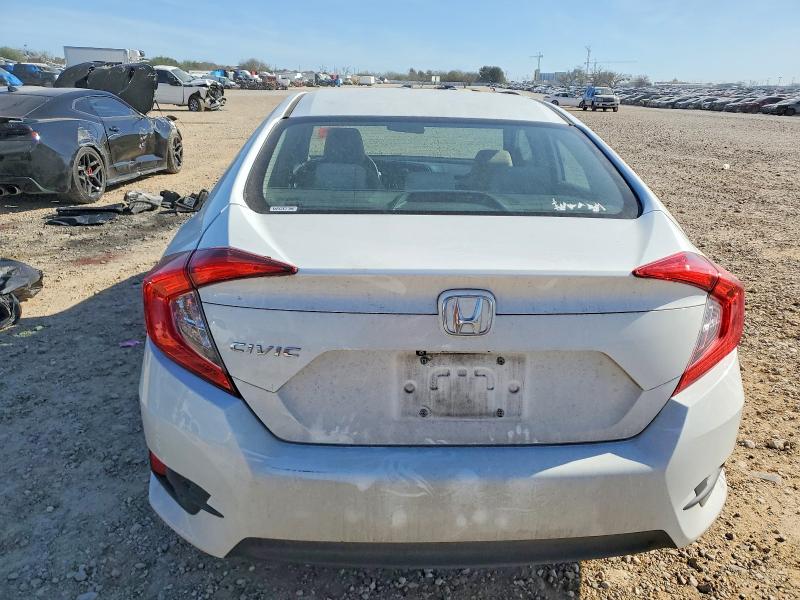 Photo 6 from auction – 2017 HONDA CIVIC LX with VIN 2HGFC2F52HH576794