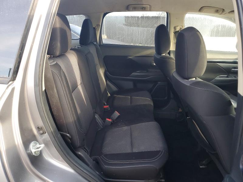 Photo 11 from auction – 2019 MITSUBISHI OUTLANDER with VIN JA4AD2A32KZ009112