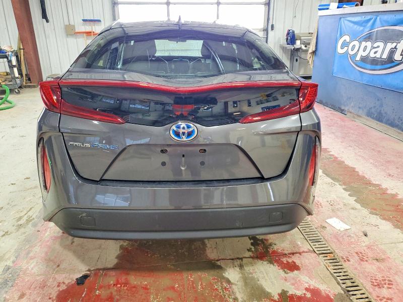 Photo 6 from auction – 2017 TOYOTA PRIUS PRIM with VIN JTDKARFP5H3002254