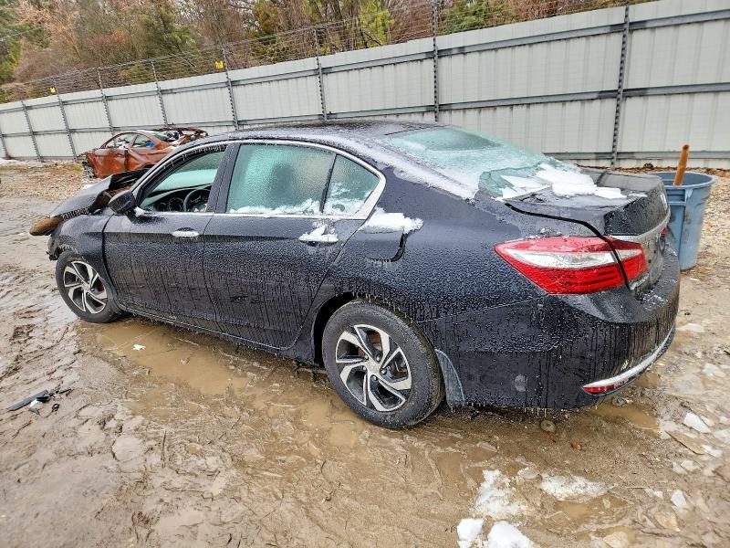 Photo 2 from auction – 2016 HONDA ACCORD with VIN 1HGCR2F30GA184331