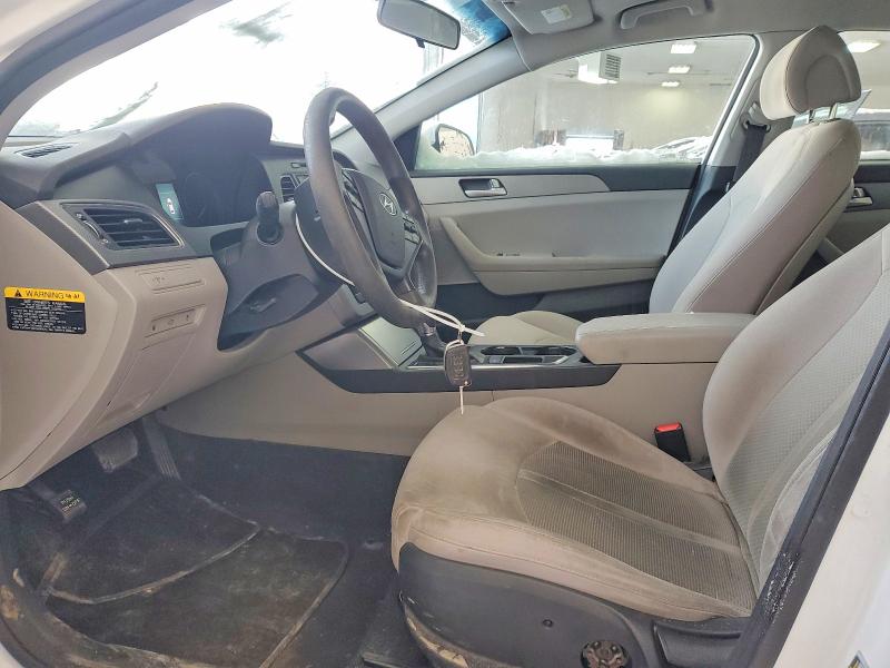 Photo 7 from auction – 2015 HYUNDAI SONATA SE with VIN 5NPE24AF0FH219210