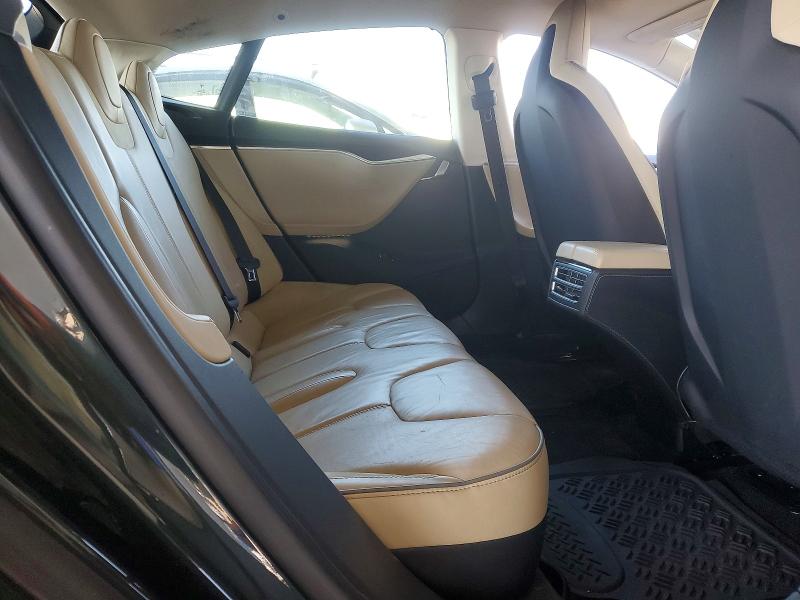 Photo 10 from auction – 2014 TESLA MODEL S with VIN 5YJSA1H10EFP45753