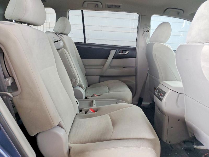 Photo 10 from auction – 2013 TOYOTA HIGHLANDER with VIN 5TDZK3EH9DS101557