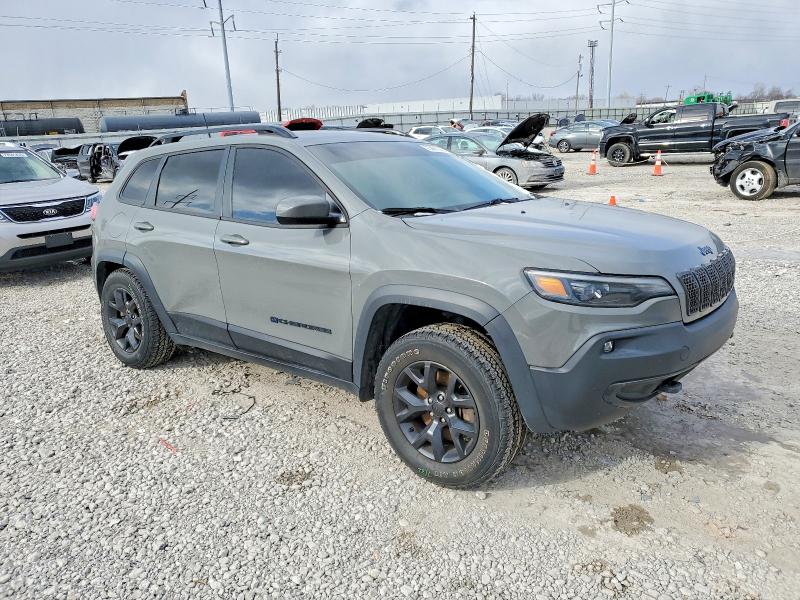 Photo 4 from auction – 2019 JEEP CHEROKEE L with VIN 1C4PJMCX4KD460768