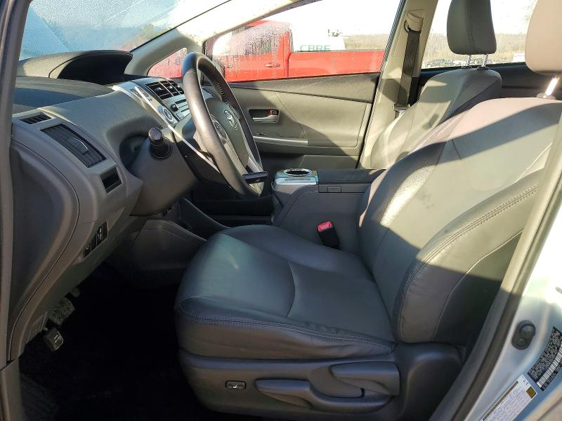 Photo 7 from auction – 2013 TOYOTA PRIUS V with VIN JTDZN3EU3D3267823