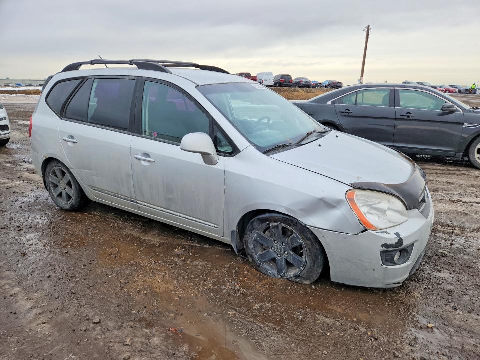 Photo 4 from auction – 2009 KIA RONDO with VIN KNAFG526597272047
