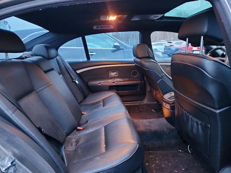 Photo 10 from auction – 2004 BMW 745 with VIN WBAGN63464DS45849