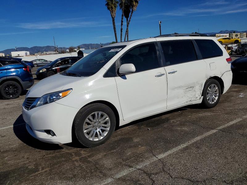 Foto 1 de la subasta – 2014 TOYOTA SIENNA con VIN 5TDYK3DCXES523209