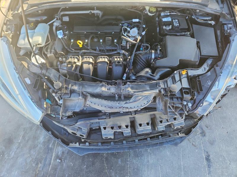 Photo 11 from auction – 2016 FORD FOCUS with VIN 1FADP3F20GL372038