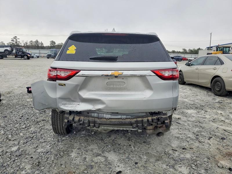 Photo 6 from auction – 2021 CHEVROLET TRAVERSE L with VIN 1GNERFKW0MJ180992