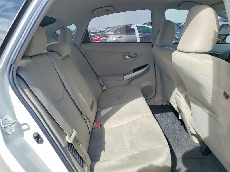 Photo 10 from auction – 2014 TOYOTA PRIUS with VIN JTDKN3DU8E1748926