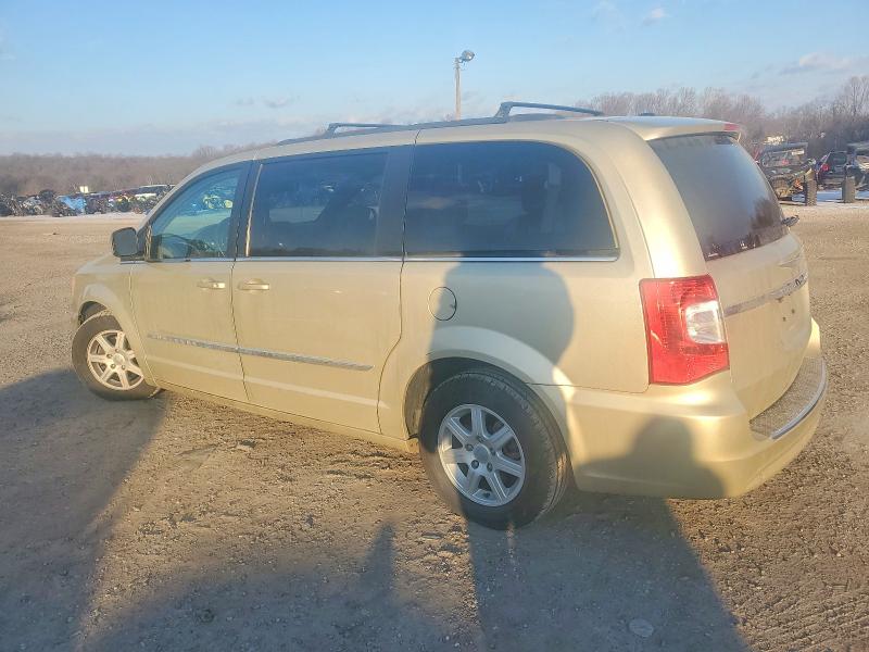 Foto 2 de la subasta – 2011 CHRYSLER TOWN & COU con VIN 2A4RR5DG2BR655247