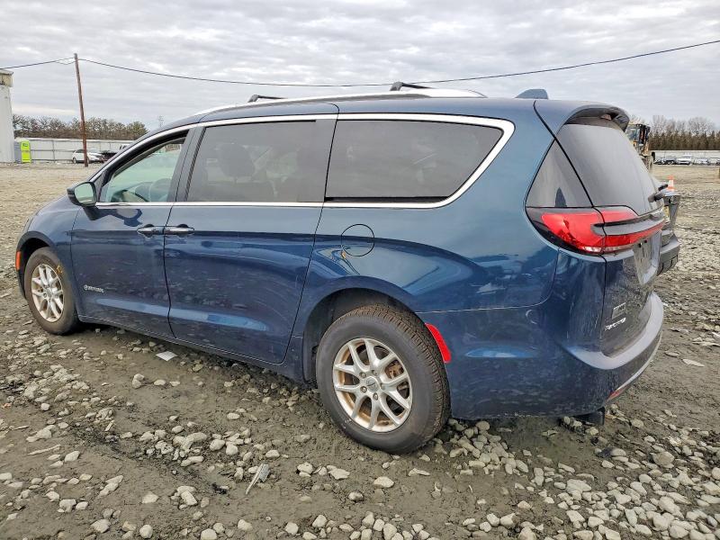 Photo 2 from auction – 2021 CHRYSLER PACIFICA T with VIN 2C4RC1BG4MR597888