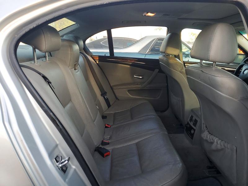 Photo 10 from auction – 2008 BMW 528 I with VIN WBANU53548CT05295