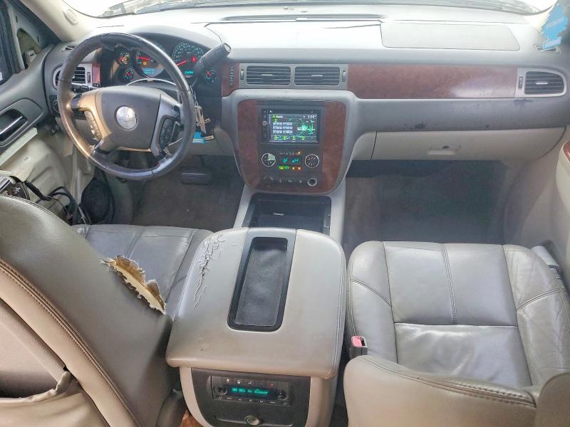 Photo 8 from auction – 2011 CHEVROLET TAHOE C150 with VIN 1GNSCBE03BR231954