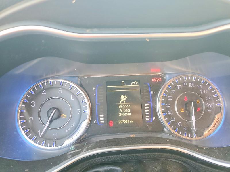 Photo 9 from auction – 2016 CHRYSLER 200 with VIN 1C3CCCABXGN188565