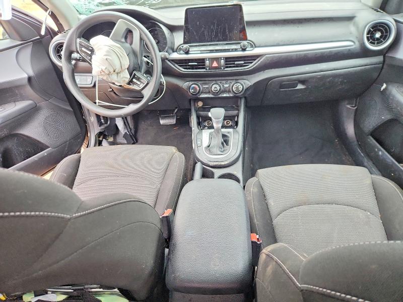 Photo 8 from auction – 2023 KIA FORTE LX with VIN 3KPF24ADXPE588200