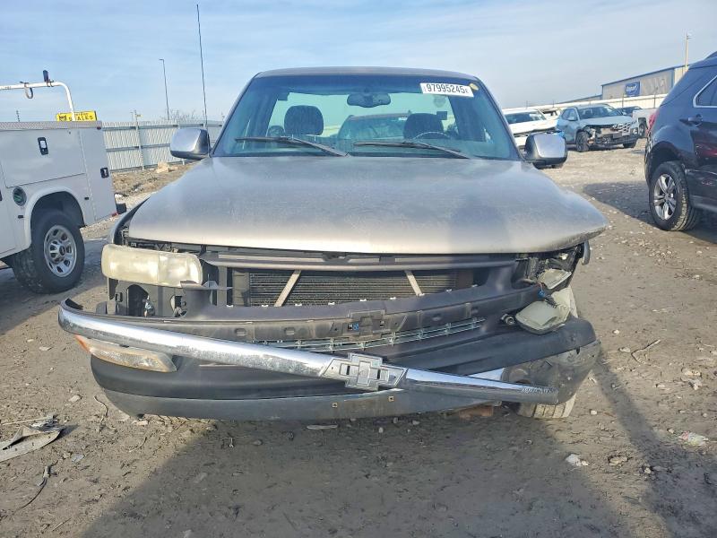 Photo 5 from auction – 2001 CHEVROLET SILVERADO with VIN 1GCEC14V61Z328559
