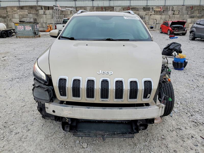 Photo 5 from auction – 2015 JEEP CHEROKEE with VIN 1C4PJLCB1FW721606