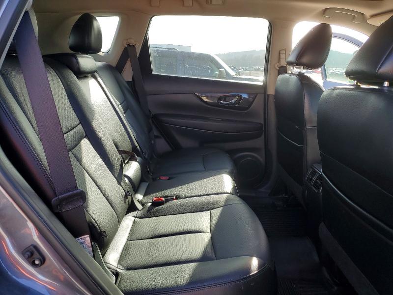 Photo 11 from auction – 2017 NISSAN ROGUE S with VIN 5N1AT2MT7HC873181