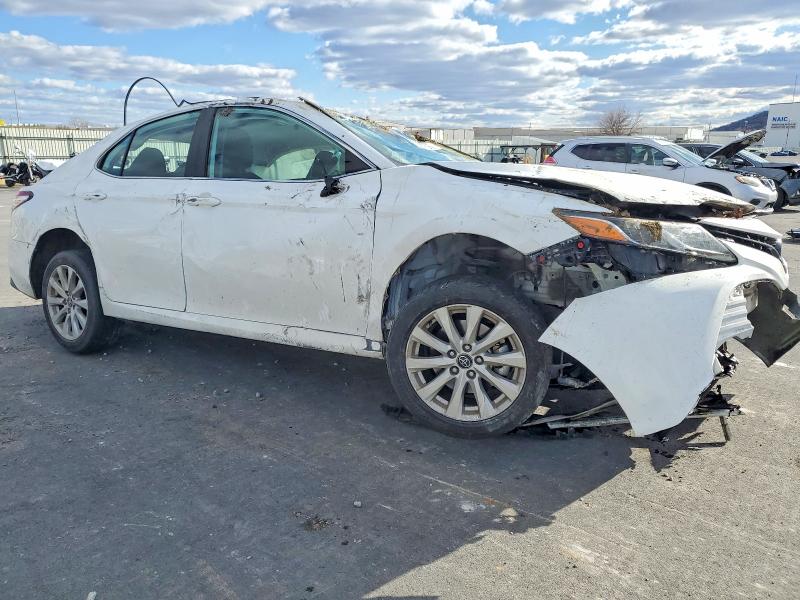 Photo 4 from auction – 2020 TOYOTA CAMRY with VIN 4T1C11AK4LU343936