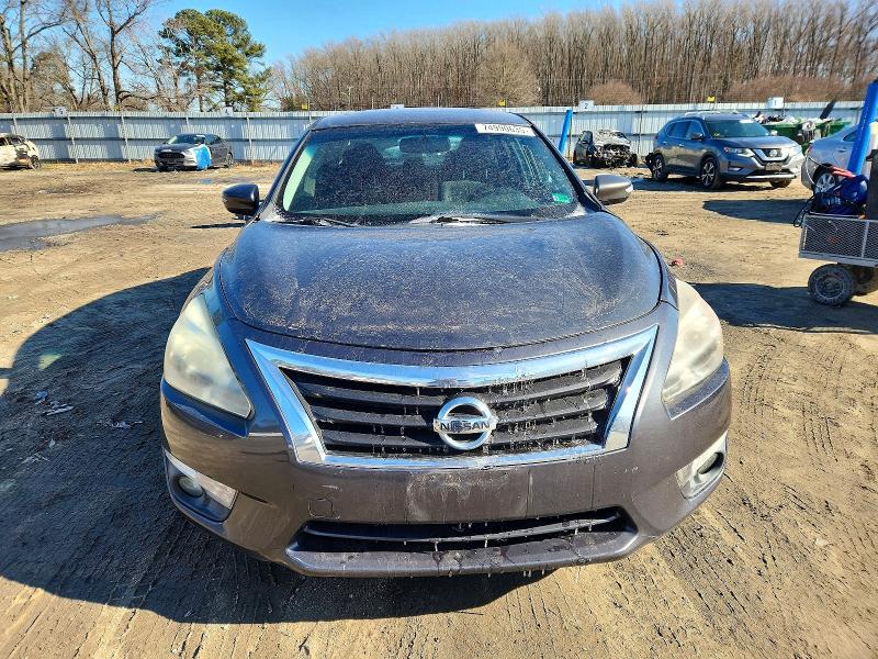 Photo 5 from auction – 2013 NISSAN ALTIMA with VIN 1N4AL3AP9DC198824