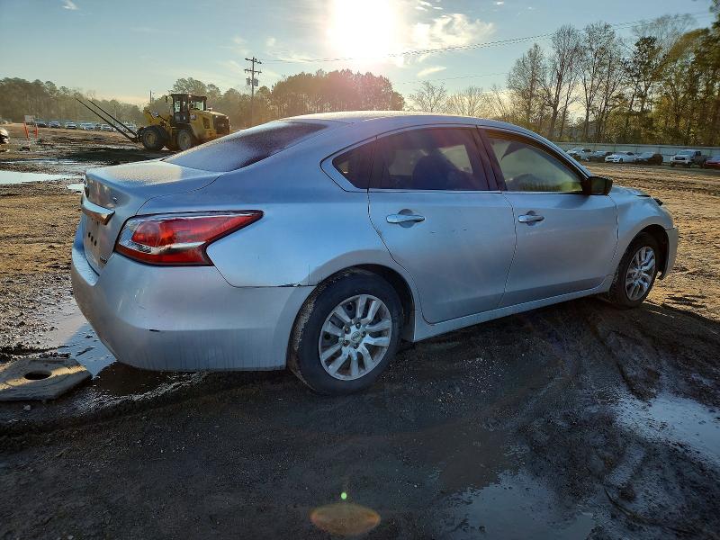 Photo 3 from auction – 2013 NISSAN ALTIMA 2.5 with VIN 1N4AL3AP2DC158195