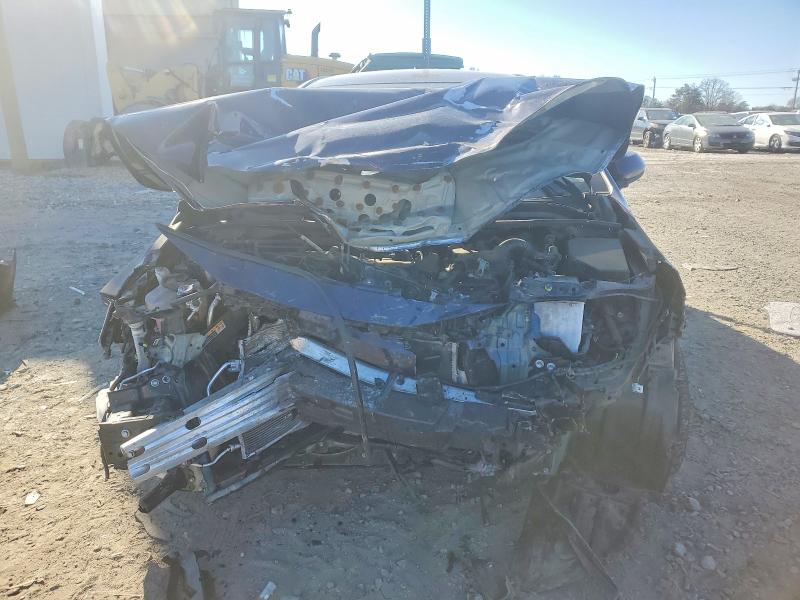 Photo 5 from auction – 2023 TOYOTA COROLLA LE with VIN JTDBCMFE0PJ014771