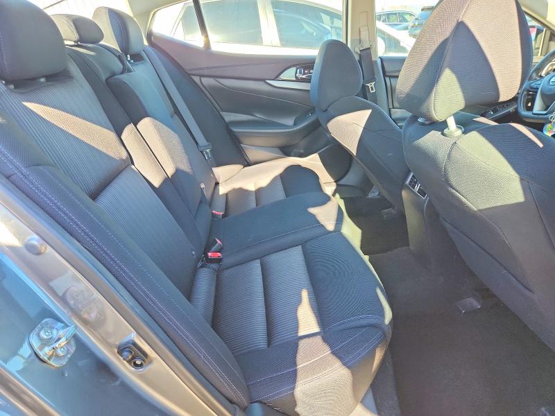 Photo 10 from auction – 2016 NISSAN MAXIMA 3.5 with VIN 1N4AA6AP3GC434329