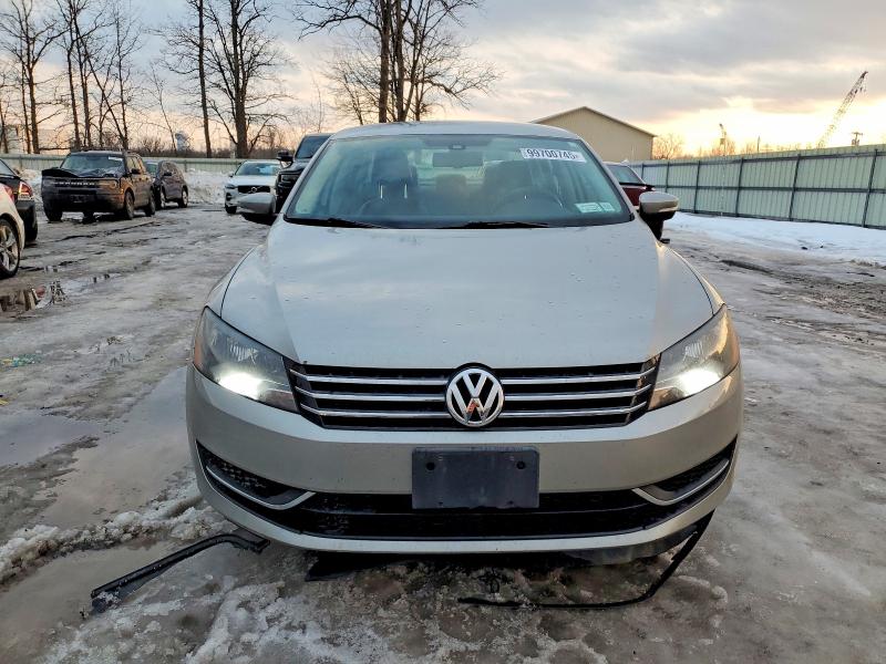 Photo 5 from auction – 2013 VOLKSWAGEN PASSAT with VIN 1VWBP7A30DC124244