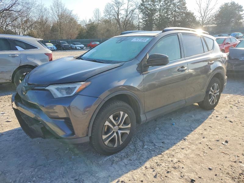 Photo 1 from auction – 2017 TOYOTA RAV4 LE with VIN JTMZFREV7HJ105137
