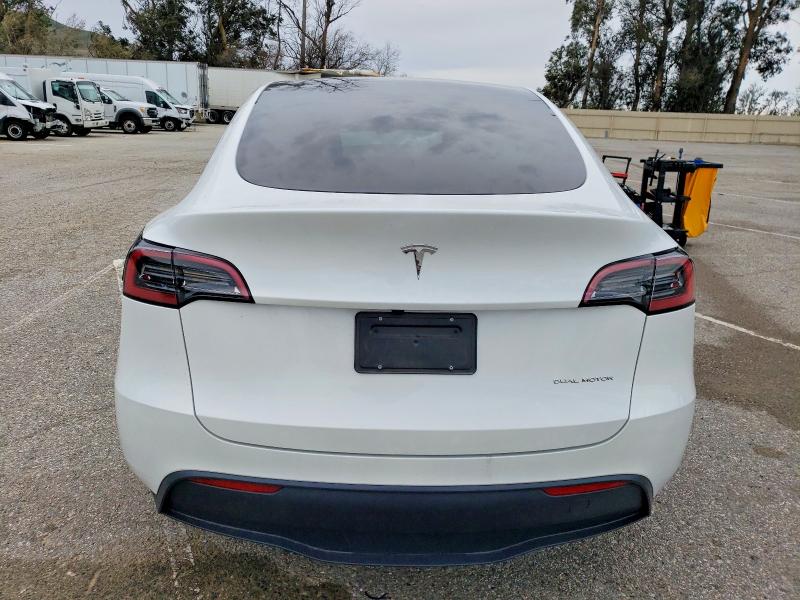 Photo 6 from auction – 2025 TESLA MODEL Y with VIN 7SAYGDEE9SF294175