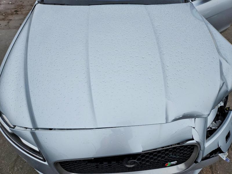 Photo 11 from auction – 2018 JAGUAR XF R - SPO with VIN SAJBL4EV1JCY56937