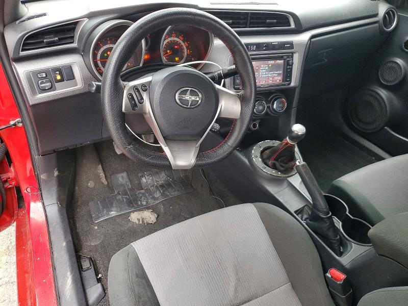 Photo 8 from auction – 2014 TOYOTA SCION TC with VIN JTKJF5C75E3077731
