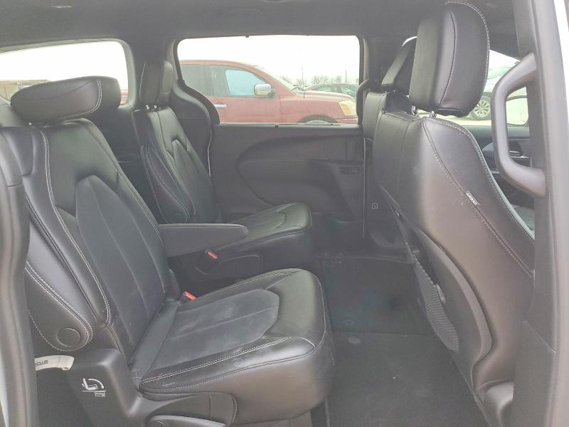 Photo 11 from auction – 2023 CHRYSLER PACIFICA with VIN 2C4RC1BG0PR508595
