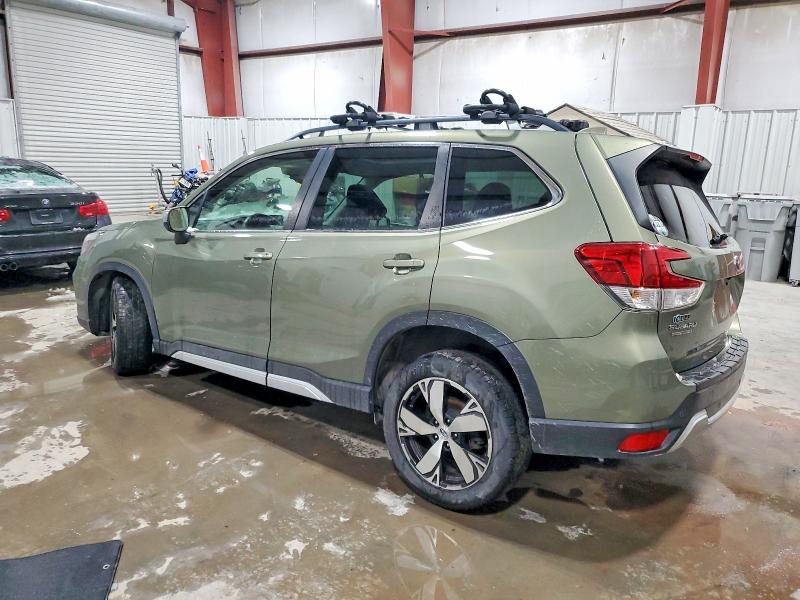 Photo 2 from auction – 2020 SUBARU FORESTER T with VIN JF2SKAXC0LH487023