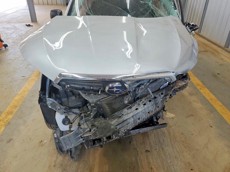 Photo 11 from auction – 2015 SUBARU FORESTER with VIN JF2SJABC3FH573411