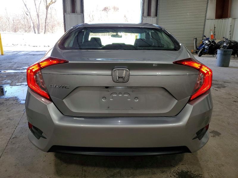 Photo 6 from auction – 2017 HONDA CIVIC LX with VIN 19XFC2F54HE202505