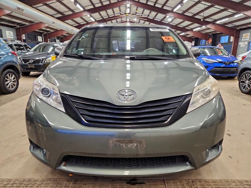 Photo 5 from auction – 2013 TOYOTA SIENNA with VIN 5TDZK3DCXDS298843