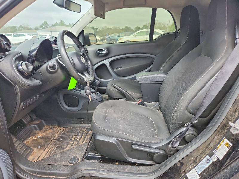 Photo 7 from auction – 2016 SMART FORTWO with VIN WMEFJ5DA7GK068769