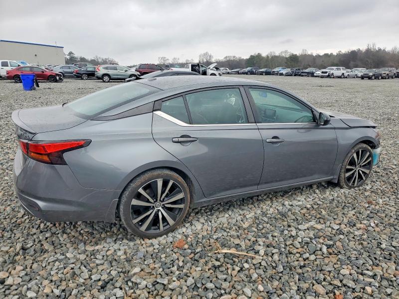 Photo 3 from auction – 2020 NISSAN ALTIMA with VIN 1N4BL4CV9LC138966