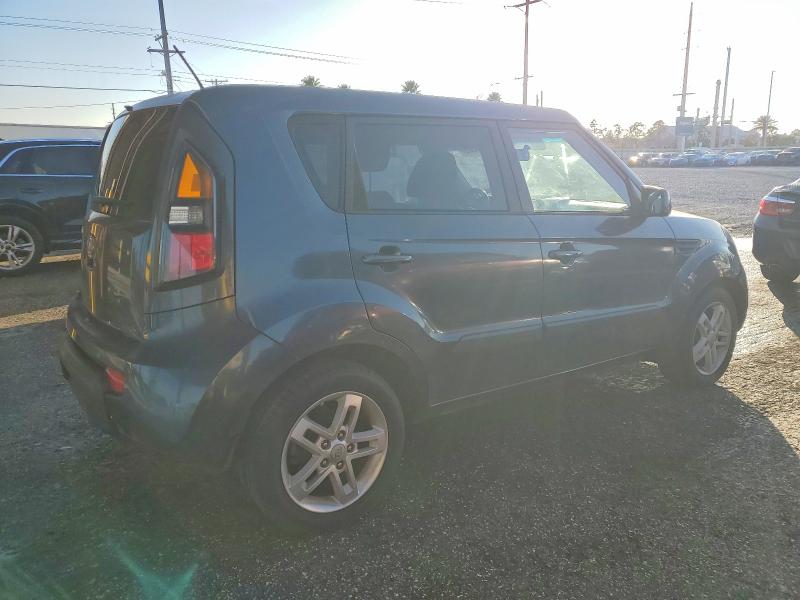 Снимка 3 от търг – 2011 KIA SOUL + с VIN KNDJT2A28B7338778