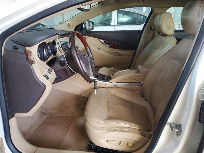 Photo 7 from auction – 2010 BUICK LACROSSE C with VIN 1G4GE5EV5AF165781