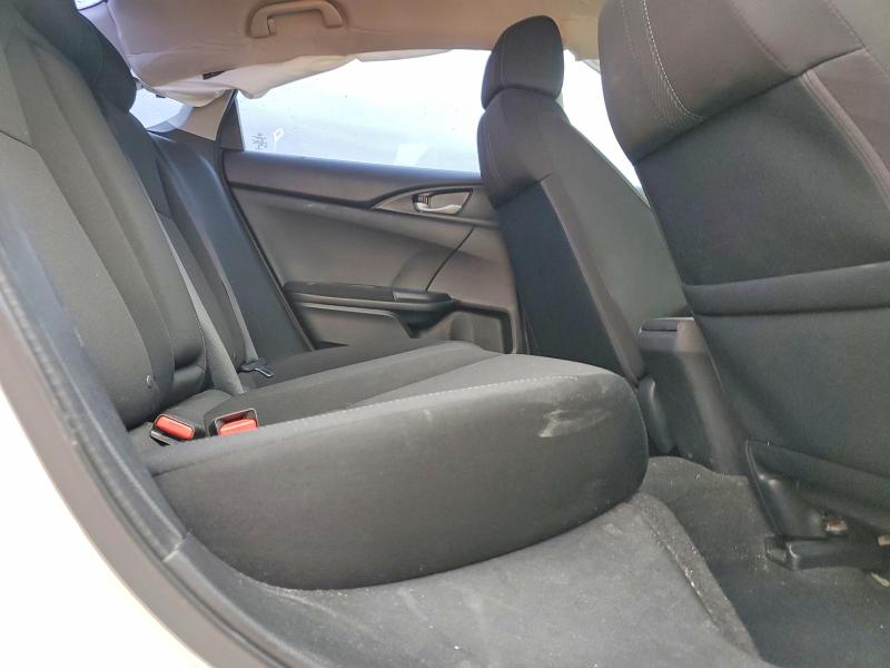 Photo 10 from auction – 2018 HONDA CIVIC EX with VIN 19XFC2F7XJE002803